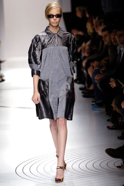 Look 8
